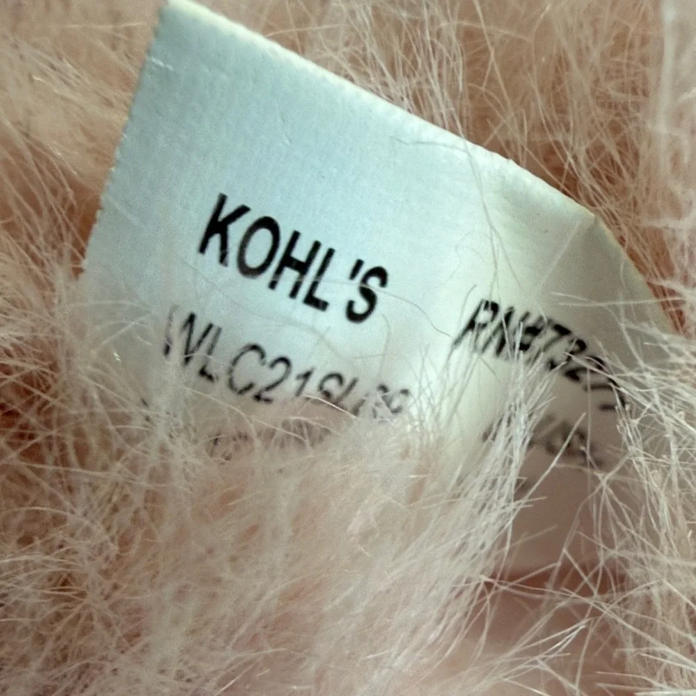 NWOT Fluffy Pink Slippers